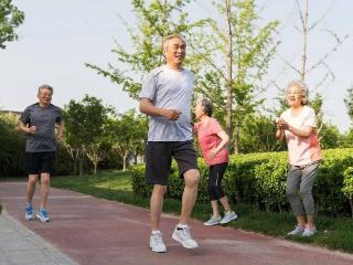 总是头晕耳鸣？可能是肝肾在 “求救”！