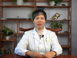中医肿瘤专家常艳明医生：肺癌是由什么原因造成的？早期有哪些表现？
