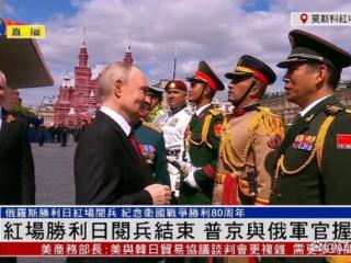 得到中方的8字定心丸，普京很是激动，给了中俄关系一句新定义