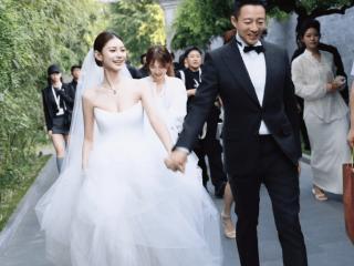 打脸汪小菲！大S生前定居北京为他下厨吃路边摊，她也曾适应过！