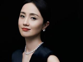 朱媛媛一生爱情圆满无憾，全家最后同框曝光，她笑容开怀无病容
