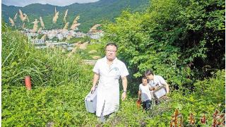 “上山”“下海”    蹚出岛民健康路