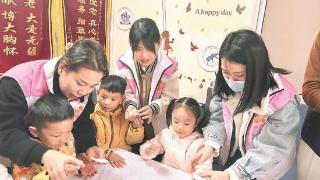 “全职宝妈”的困境突围