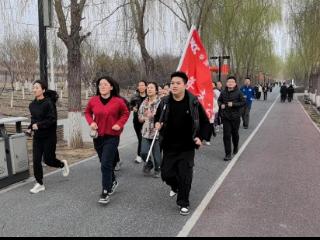 人保财险河北邯郸永年支公司举行晨跑活动