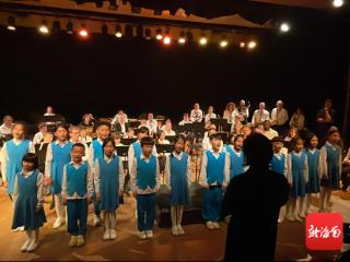 五指山黎苗童声合唱团抵达法国 参加中法文化交流活动