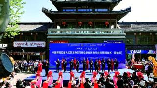 奋楫逐浪  青口河上竞争流