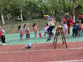 济南市历下区百合幼教集团开展幼儿体格锻炼活动