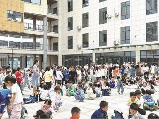 上饶市吉阳学校开展安全疏散演练活动