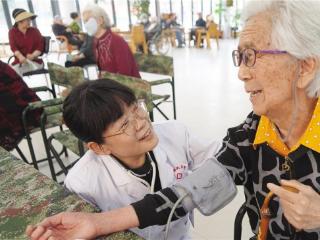 三爱堂医院助力老年人营养健康