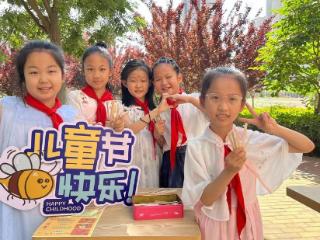 滚铁环、翻花绳、跳皮筋……济南市智远小学首届儿童友好节开场啦