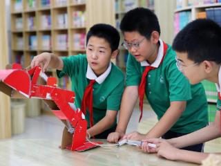 河北南皮：做好科学教育“加法” 点亮童年科技梦想