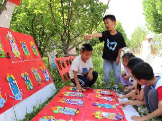 东营市东营区蓝天幼儿园举办毕业季主题画展