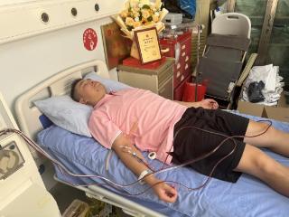 为捐献造血干细胞救人 宜宾法警几天增重10多斤