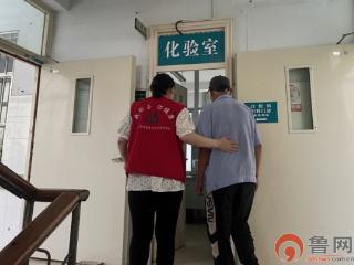 枣庄市薛城区兴仁社区卫生服务中心开展“红马甲”志愿服务