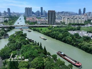 江苏苏州：京杭大运河枫桥段运输忙