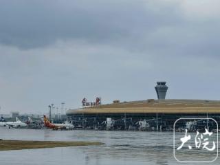 积极应对台风“格美” 合肥机场航班起降正常