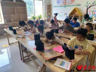 沂水县诸葛镇开展“妙笔生花·乐绘童年”创意绘画活动