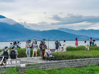 云南大理：苍山洱海醉游人