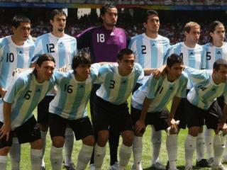 已过去16年~08年奥运会阿根廷阵容：梅西、迪马利亚、阿圭罗……