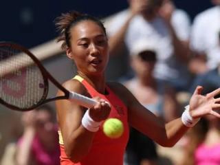 晋级奥运网球女单决赛 郑钦文：我终于可以为中国队夺得奖牌了！