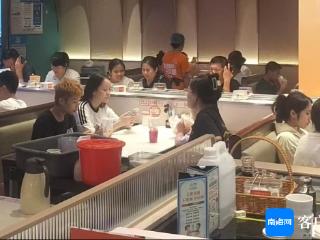 台风“摩羯”过后 海口部分餐饮店客流订单激增