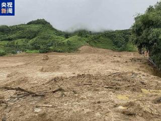 越南老街省一村庄发生山洪 已致16人死亡