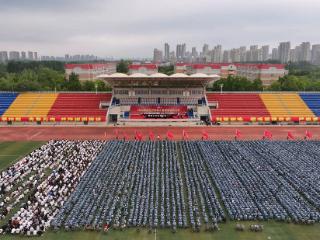 新生开学典礼上 河南工业大学校长这样寄语学子