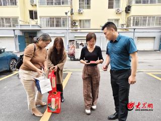 金秋助学，情暖中秋——薛城区教体局开展中秋走访慰问困难学生家庭活动