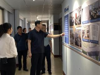 德州市公路事业发展中心党委书记、主任杜守军到德州市公路资产运营管理服务中心调研