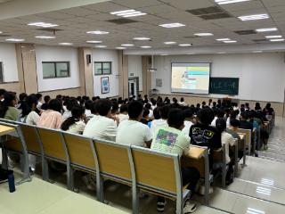 全国“化工第一课”活动在济宁学院化学化工与材料学院顺利开展