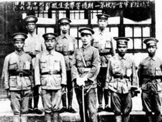 黄埔军校唯一被开除的学生，1938年时神秘失踪，25年后知晓原因！