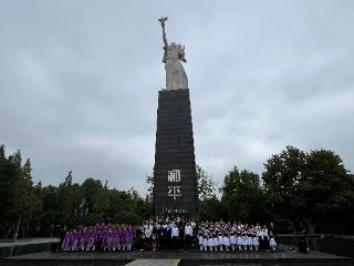 江苏南京：国际和平日，中外青年唱响“和平之歌”