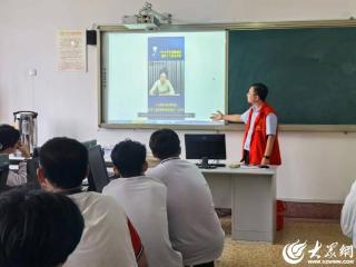 潍坊：高密农商银行金融服务进校园 全力护航开学季