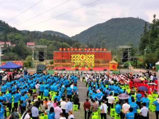 习水：稻浪翻滚 瓜果飘香 喜迎丰收节