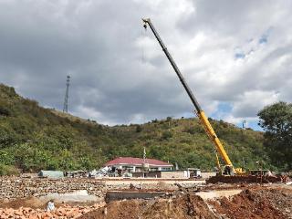 葫芦岛建昌县：国庆假期不停工 确保受灾群众温暖过冬