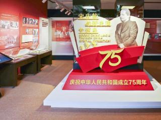 “宋庆龄与新中国”专题展览在京开幕