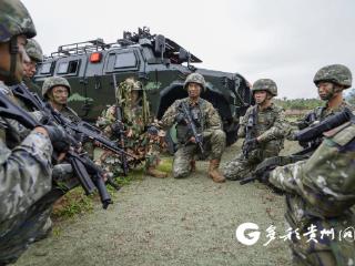 利刃出鞘，直击武警官兵多课目训练现场