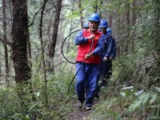 达州万源：“连心桥”解饮水难题，村民吃上“甘泉水”