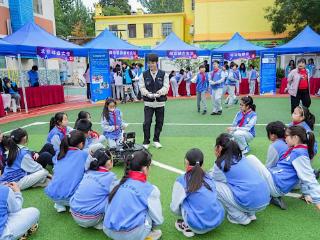 将高校资源引入小学 海淀学院路街道举办科普嘉年华活动