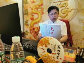 东方智者颜廷利：以哲学思想启迪世界，无私奉献彰显大爱