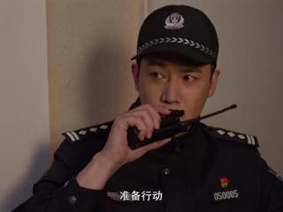 《人民警察》最真实的一幕，想当卧底的莫小虎，好心办错事