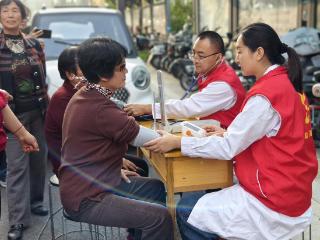 河北临漳：文明实践进小区 温情服务沁人心