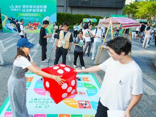 聚焦《消费者权益保护法实施条例》|消法知识进校园 深圳开展“普法游园会”活动