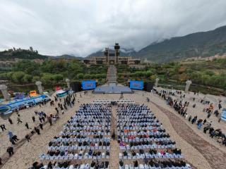 以建设“五个之州”为牵引，四川阿坝州全力建设国际生态文化旅游目的地