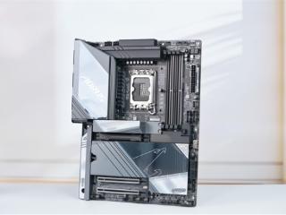 支持9500+内存！技嘉Z890 AORUS MASTER超级雕主板图赏