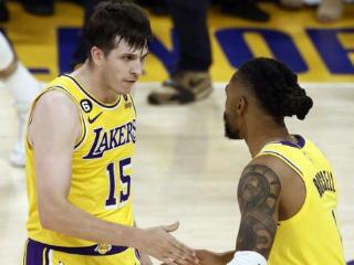 盘点NBA本赛季可能会被交易的5大全明星，拉塞尔上榜，字母哥领衔