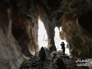 石钟山千年溶洞露真容