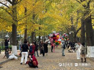 太阳多日未见，市民甚是想念，青岛14日或迎小雨，放晴还得等等