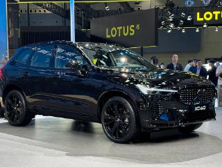 2024广州车展：沃尔沃XC60智远极夜黑售31.99万元