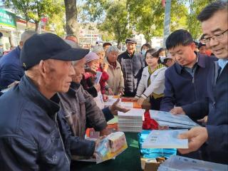 陕西府谷：广袤山乡 氤氲书香